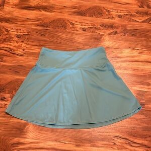 Athletic skirt
